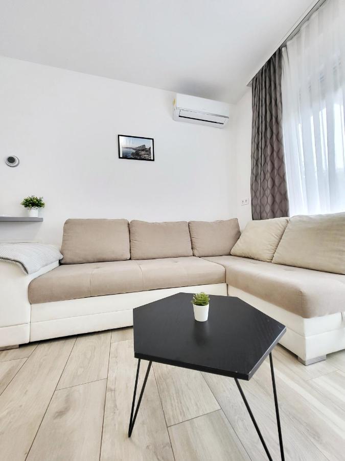 Rosemarie Beach Suites Zadar Bagian luar foto